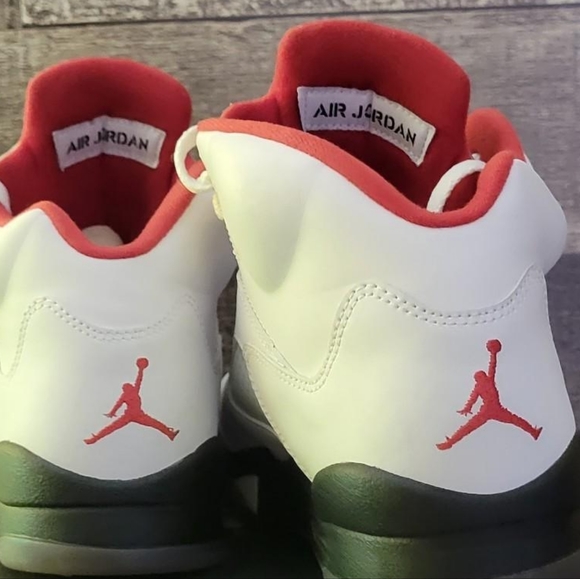 Jordan 5s - Picture 6 of 6